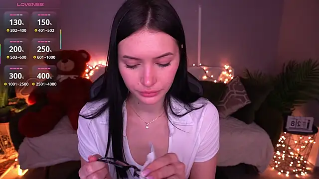 MilaSecrett online show from February 28, 2026, 2:28 pm