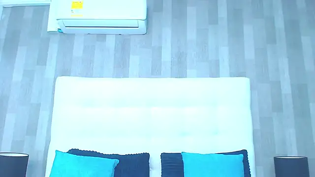 LeahMillerr online show from March 22, 2026, 11:12 am