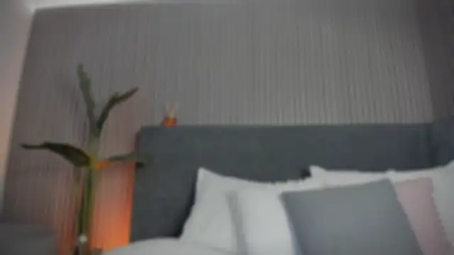 emelie 89 online show from March 5, 2026, 12:24 pm