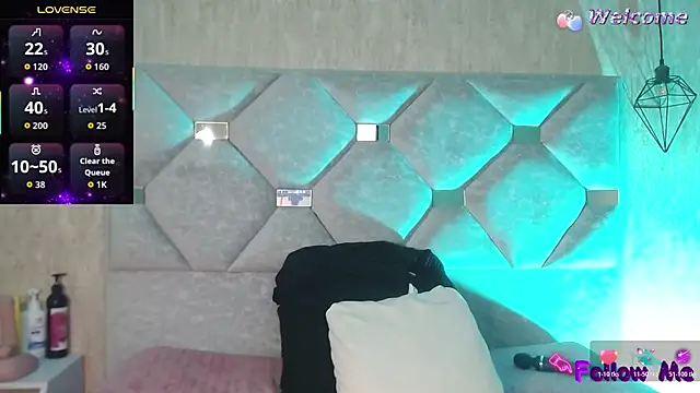 Danielaa a online show from March 26, 2026, 12:31 am