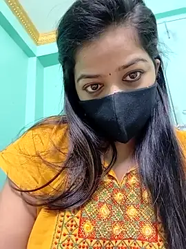 Snapshot of Monalisa_Singh chatting on November 13, 2025, 6:45 pm Monalisa Singh online show from November 13, 2025, 6:45 pm