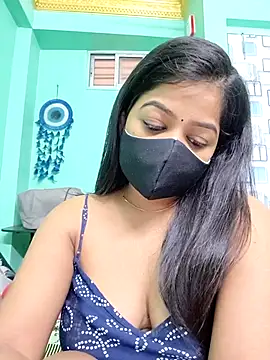 Snapshot of Monalisa_Singh chatting on April 30, 2026, 6:53 am Monalisa Singh online show from April 30, 2026, 6:53 am