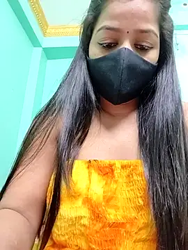 Snapshot of Monalisa_Singh chatting on October 17, 2025, 6:10 pm Monalisa Singh online show from October 17, 2025, 6:10 pm