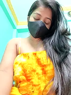 Snapshot of Monalisa_Singh chatting on November 24, 2025, 6:08 pm Monalisa Singh online show from November 24, 2025, 6:08 pm