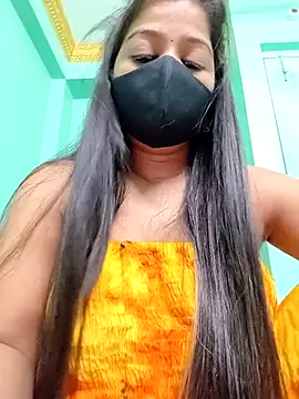 Snapshot of Monalisa_Singh chatting on October 9, 2025, 6:19 pm Monalisa Singh online show from October 9, 2025, 6:19 pm