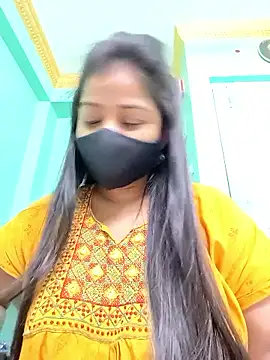 Snapshot of Monalisa_Singh chatting on October 24, 2025, 8:35 am Monalisa Singh online show from October 24, 2025, 8:35 am