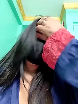 Snapshot of Monalisa_Singh chatting on November 28, 2025, 5:57 pm Monalisa Singh online show from November 28, 2025, 5:57 pm