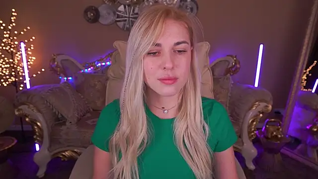 ArishkaLulu online show from February 5, 2026, 7:15 am