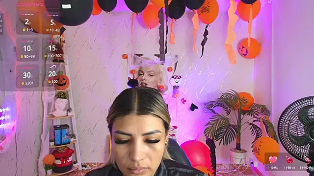 Snapshot of SALOOMEE__ chatting on October 29, 2025, 11:31 am SALOOMEE online show from October 29, 2025, 11:31 am