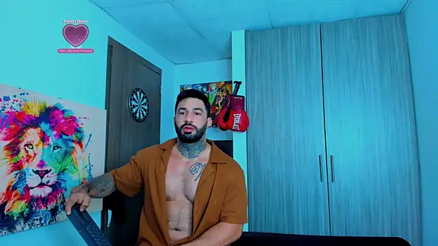 naugthy dominant online show from October 28, 2025, 12:04 pm