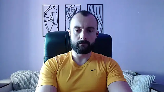 brindlefly6969 online show from March 12, 2025, 11:32 am