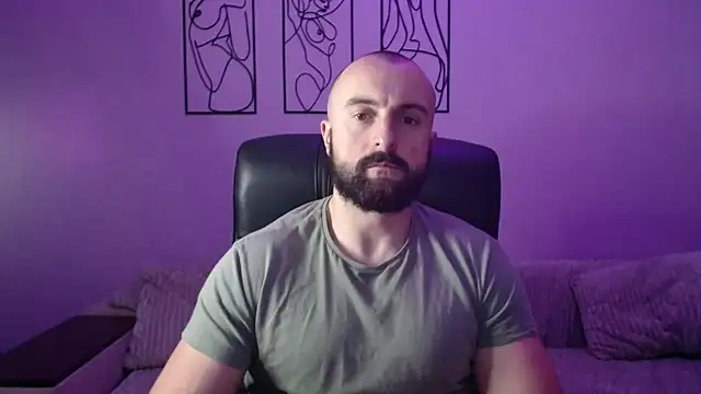 brindlefly6969 online show from October 23, 2025, 11:09 am