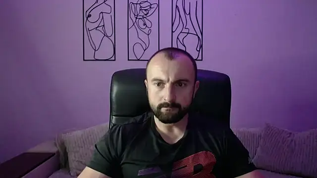 brindlefly6969 online show from October 8, 2025, 10:39 am