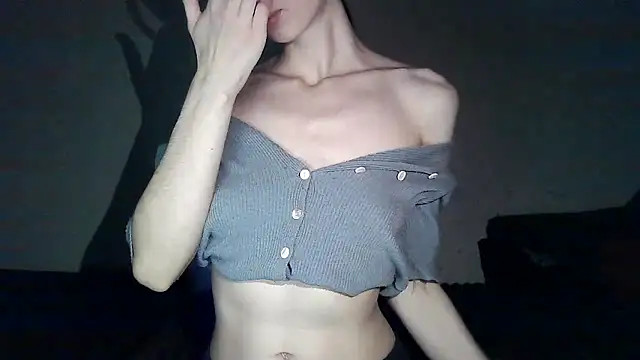 Snapshot of ElizaSwon chatting on November 11, 2025, 5:52 pm ElizaSwon online show from November 11, 2025, 5:52 pm