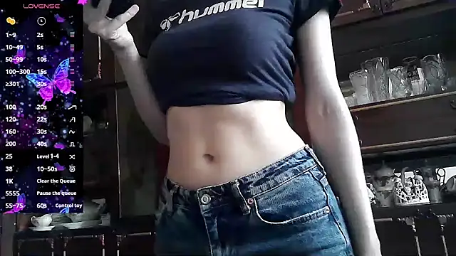 ElizaSwon online show from June 5, 2026, 4:13 pm