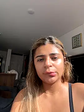 pamell col online show from October 22, 2025, 1:43 pm