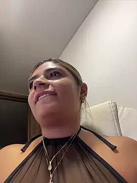 pamell col online show from October 31, 2025, 1:35 am