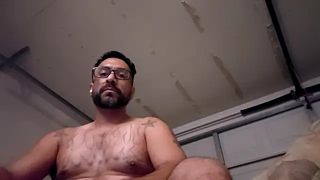 Snapshot of Forbidden_daddy chatting on May 4, 2026, 9:01 am Forbidden daddy online show from May 4, 2026, 9:01 am