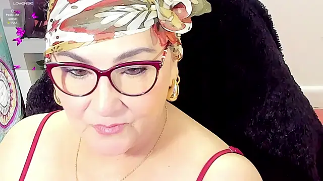 cataleya mom online show from January 14, 2026, 2:59 am