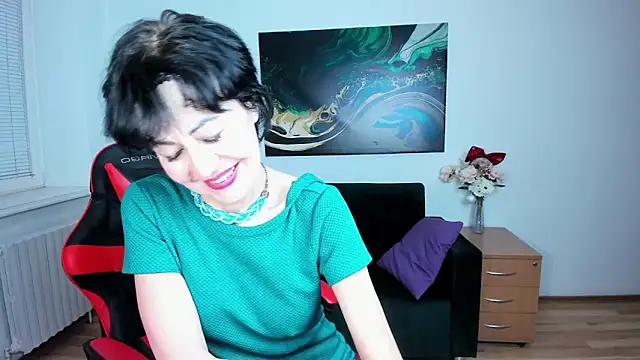 Silvia Wallec online show from February 8, 2026, 6:49 pm