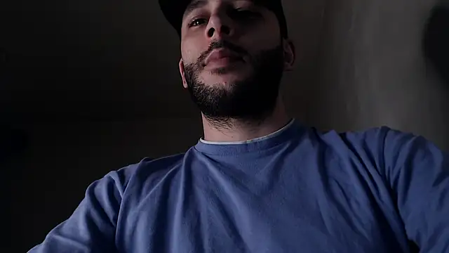 henryaxe online show from December 14, 2025, 6:35 pm