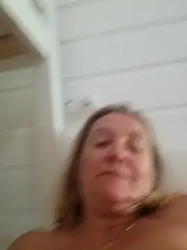 Snapshot of lady_charlyne chatting on January 20, 2025, 8:07 pm lady charlyne online show from January 20, 2025, 8:07 pm