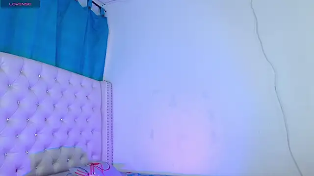 Alexa priincess online show from November 11, 2025, 4:13 pm