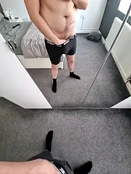 Snapshot of nofacestream123 chatting on January 29, 2025, 12:13 pm nofacestream123 online show from January 29, 2025, 12:13 pm