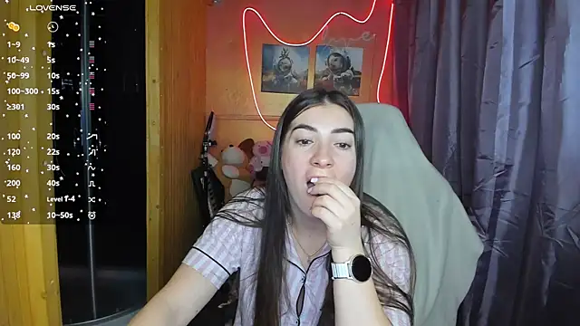 Snapshot of Fiery_Brunette_ chatting on February 27, 2025, 5:07 am Fiery Brunette online show from February 27, 2025, 5:07 am