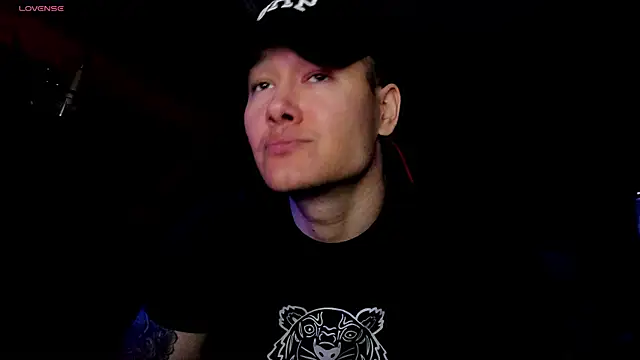 Snapshot of RODARRI chatting on October 15, 2025, 1:26 am RODARRI online show from October 15, 2025, 1:26 am