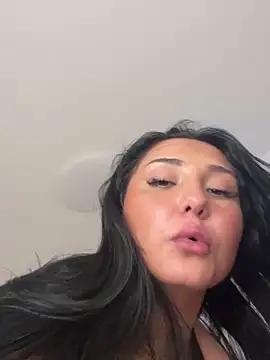 Coco-Love online show from February 24, 2025, 11:19 pm