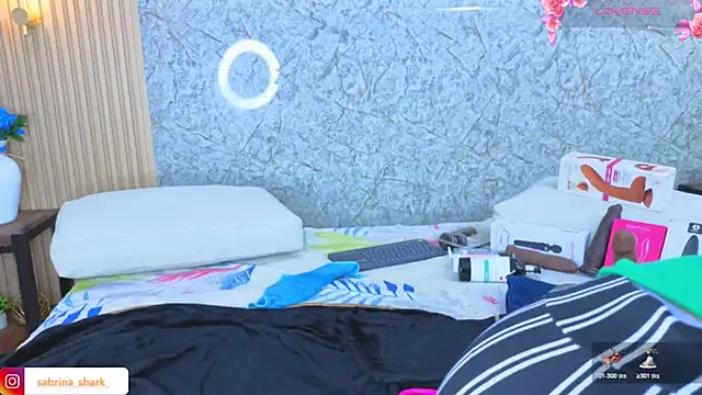 sabrina shark  online show from December 17, 2025, 3:11 am