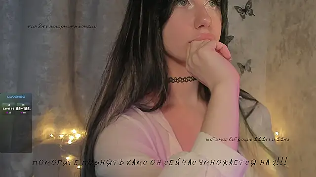 Snapshot of elena_addiction chatting on October 18, 2025, 2:08 pm elena addiction online show from October 18, 2025, 2:08 pm