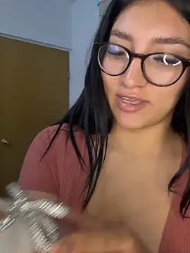 Sexyedith09 online show from April 2, 2026, 3:51 pm