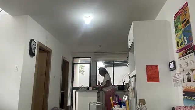 ChocolateCakeQueen online show from November 1, 2025, 8:25 pm