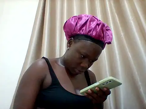 Snapshot of sexy_cutelips chatting on November 2, 2025, 6:02 pm sexy cutelips online show from November 2, 2025, 6:02 pm