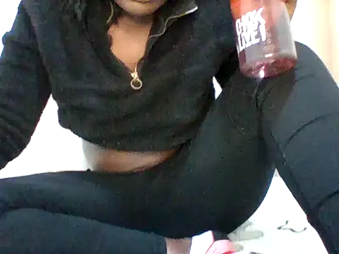 sexy cutelips online show from July 2, 2026, 3:45 am