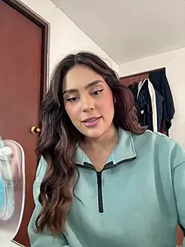 Snapshot of HazzelGray chatting on February 12, 2025, 6:09 pm HazzelGray online show from February 12, 2025, 6:09 pm