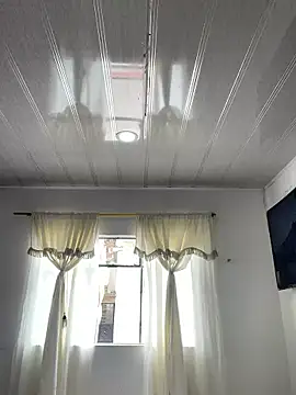 hannahb-e online show from March 16, 2026, 5:05 pm