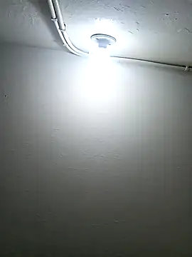 emily brontee  online show from September 24, 2025, 12:51 am