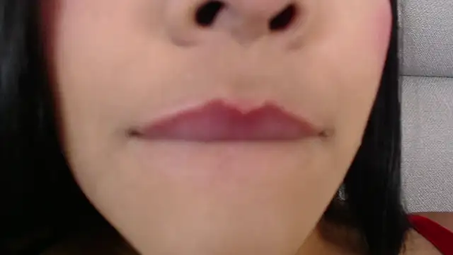 emily brontee  online show from March 19, 2025, 3:51 pm