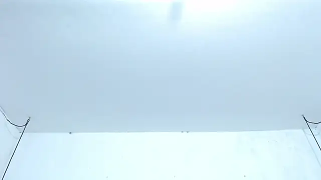 emily brontee  online show from October 6, 2025, 12:39 pm