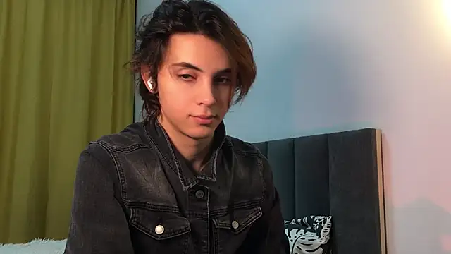 Snapshot of k0sta_ chatting on January 17, 2025, 10:23 pm k0sta  online show from January 17, 2025, 10:23 pm