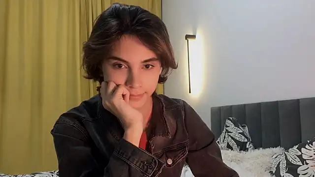 Snapshot of k0sta_ chatting on January 22, 2025, 8:06 pm k0sta  online show from January 22, 2025, 8:06 pm