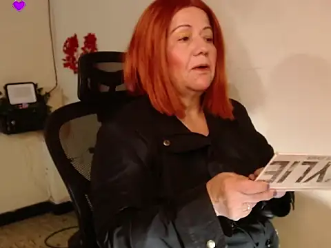 Snapshot of _samara chatting on November 9, 2025, 11:03 am samara online show from November 9, 2025, 11:03 am