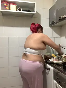 Sammy owens  online show from April 21, 2026, 5:08 pm