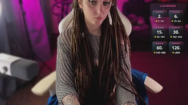 CutieMaevee online show from October 18, 2025, 10:06 am