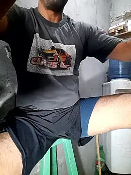 hecwil8 online show from January 10, 2026, 12:22 pm