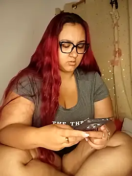 Isabella Du online show from April 18, 2026, 4:26 am