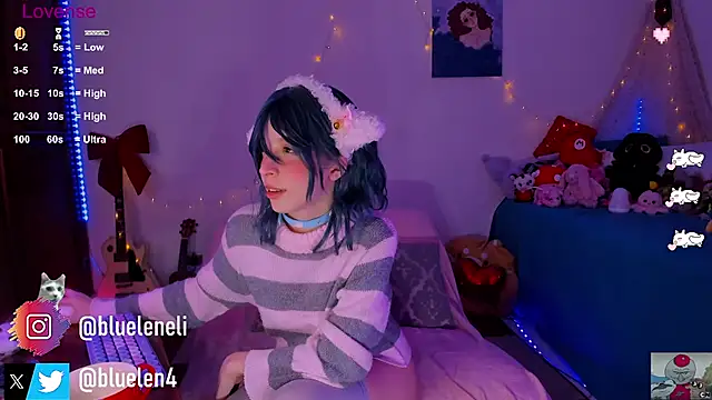 Snapshot of bluelen chatting on February 21, 2025, 3:10 pm bluelen online show from February 21, 2025, 3:10 pm